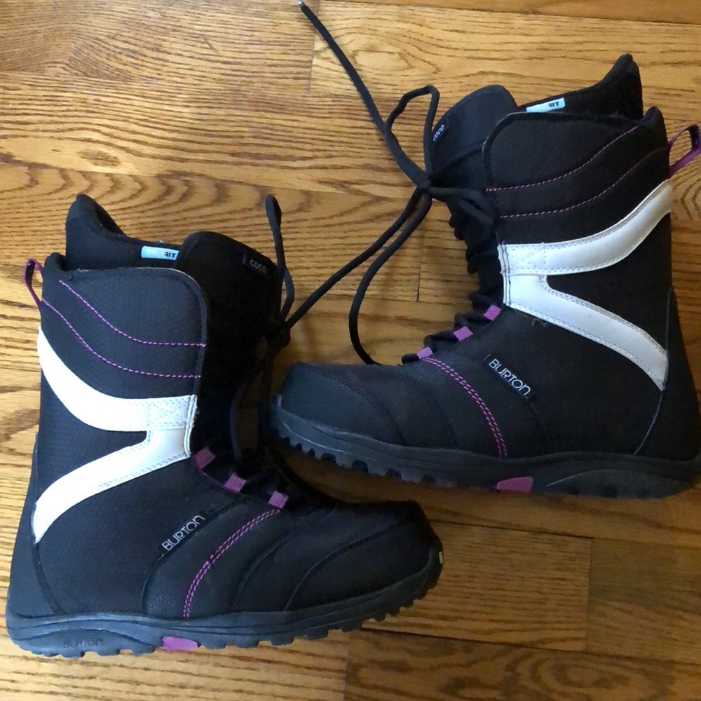 Burton Coco Snowboarding Boots Women’s 10